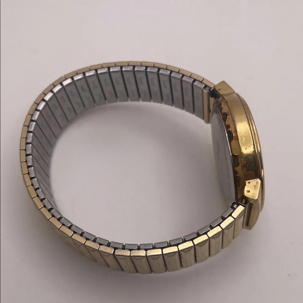 Bill Blass Gold Quartz Watch with White Dial